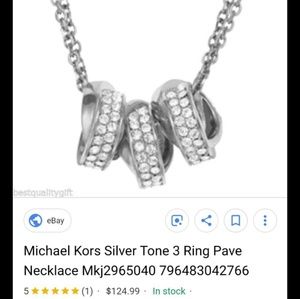 💗New Michael Kors Silver 3 Ring Pave Necklace💗